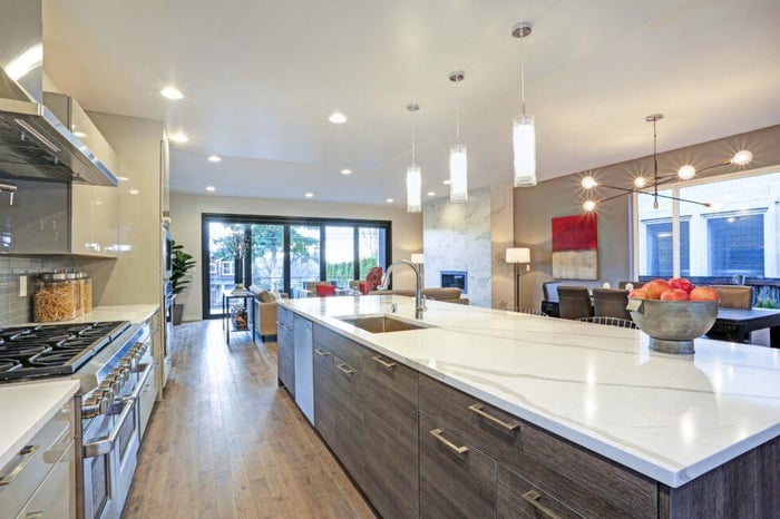 Luxury-Kitchen-appliances-7-980x653